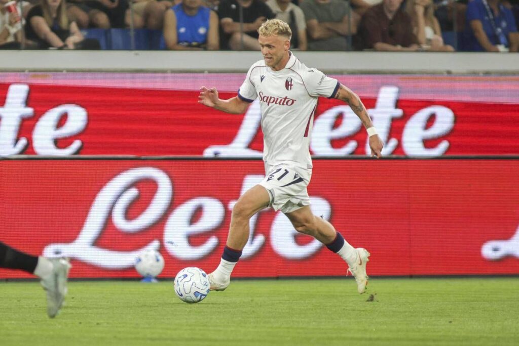 Bologna, infortunio muscolare per Odgaard